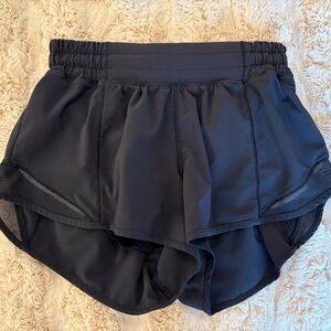 Lululemon Athletica Black Women's Athletic Shorts